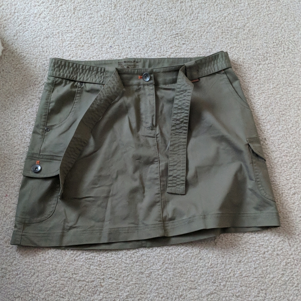 Nike golf skirt size 8